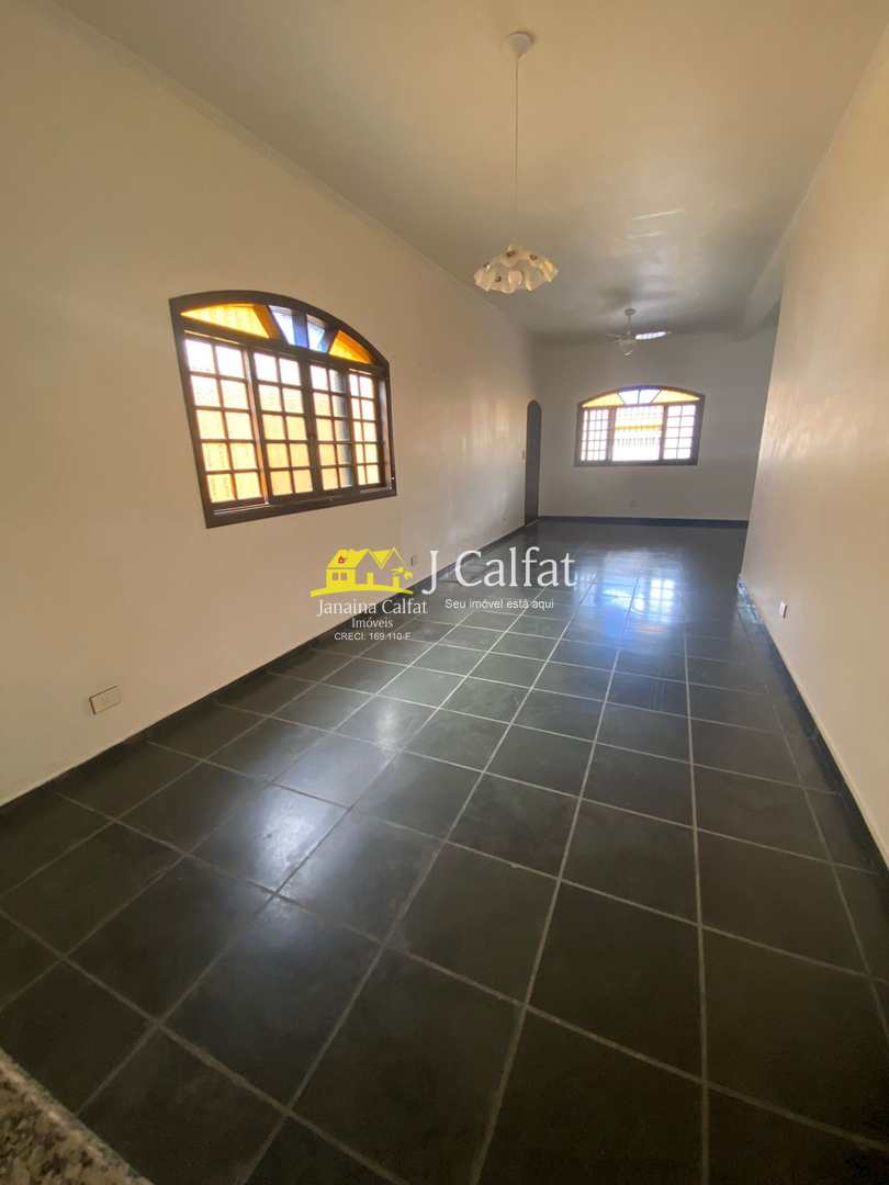 Casa à venda com 4 quartos, 241m² - Foto 28