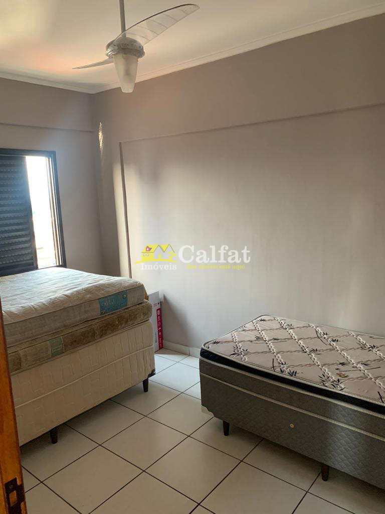 Apartamento à venda com 2 quartos, 70m² - Foto 14