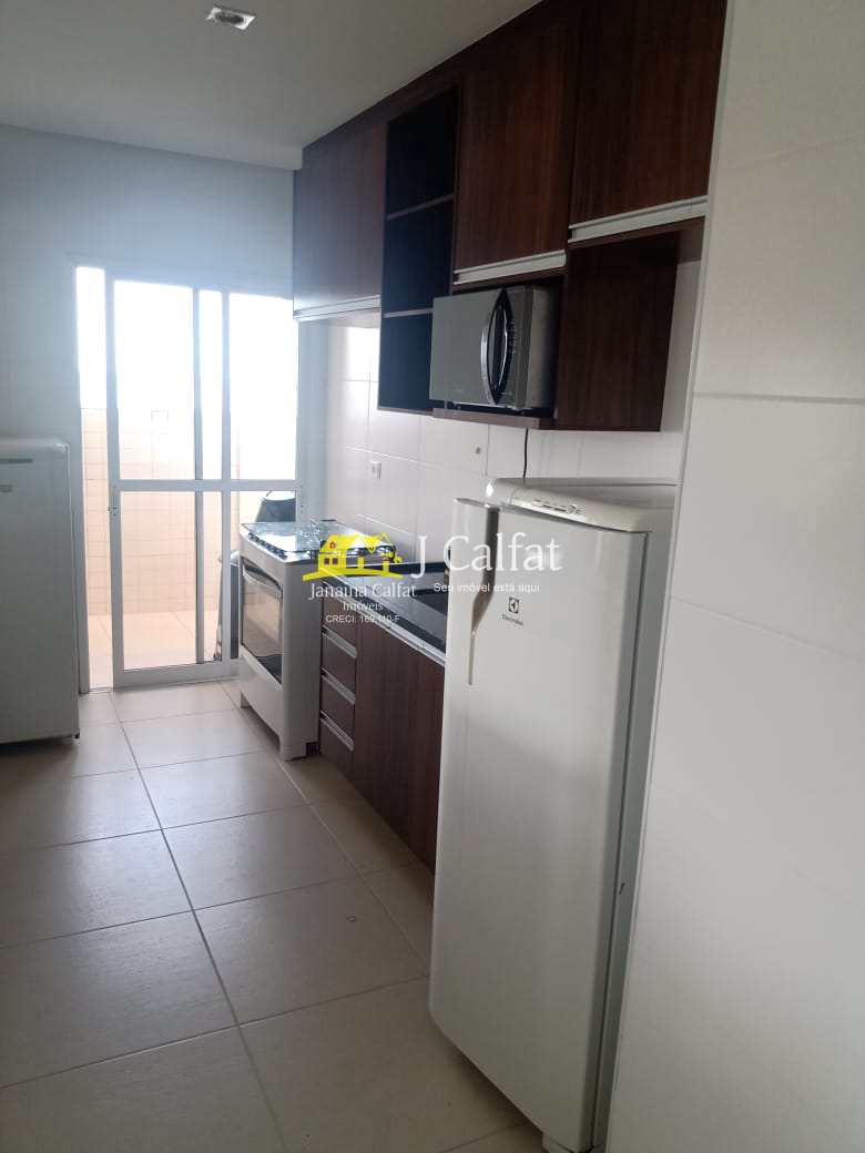 Apartamento à venda com 3 quartos, 116m² - Foto 2