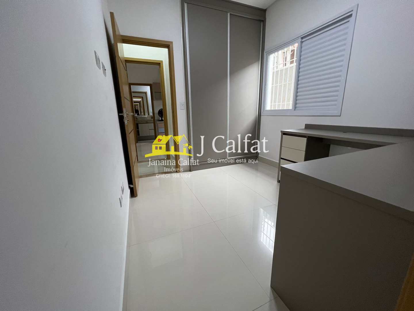 Casa à venda com 3 quartos, 180m² - Foto 11