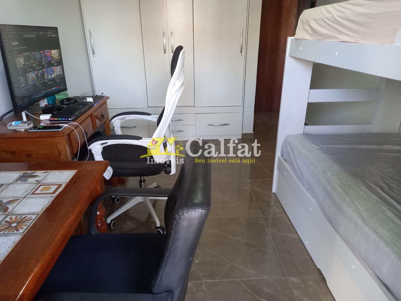 Apartamento à venda com 2 quartos, 77m² - Foto 17