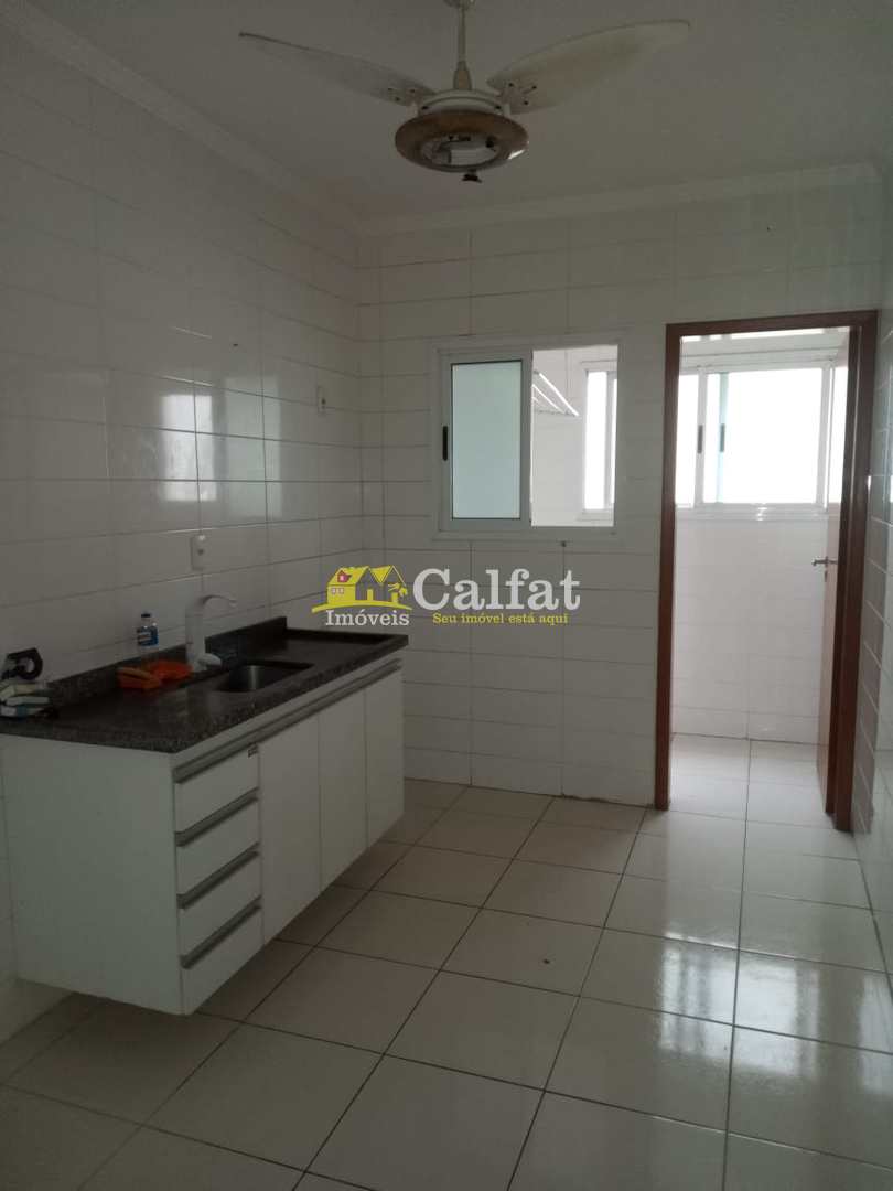 Apartamento à venda com 2 quartos, 100m² - Foto 4