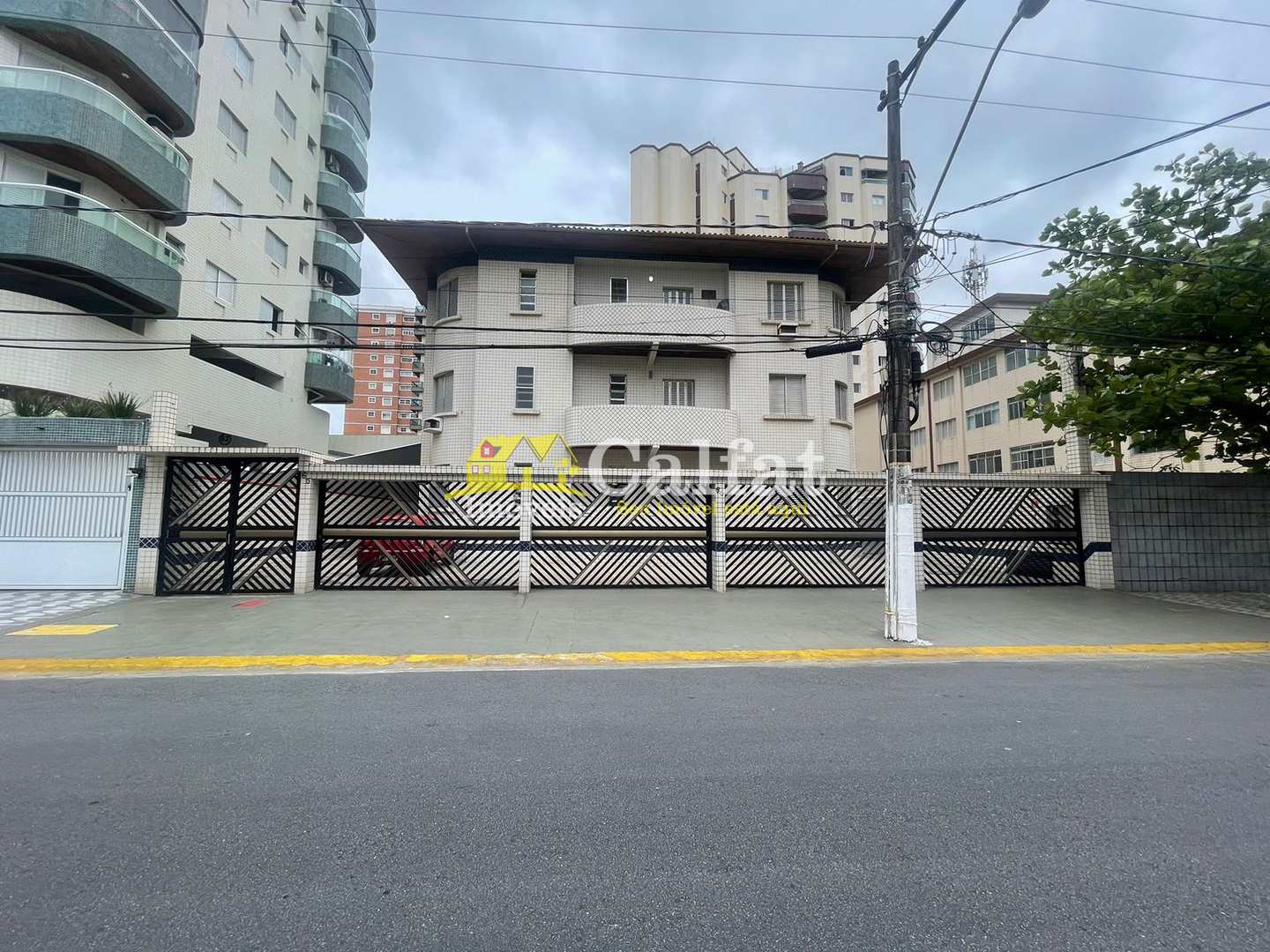 Apartamento à venda com 2 quartos, 65m² - Foto 1