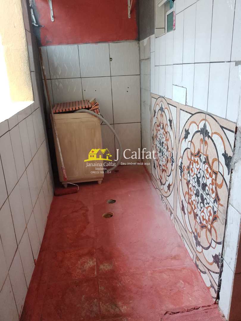 Casa à venda com 2 quartos, 100m² - Foto 13