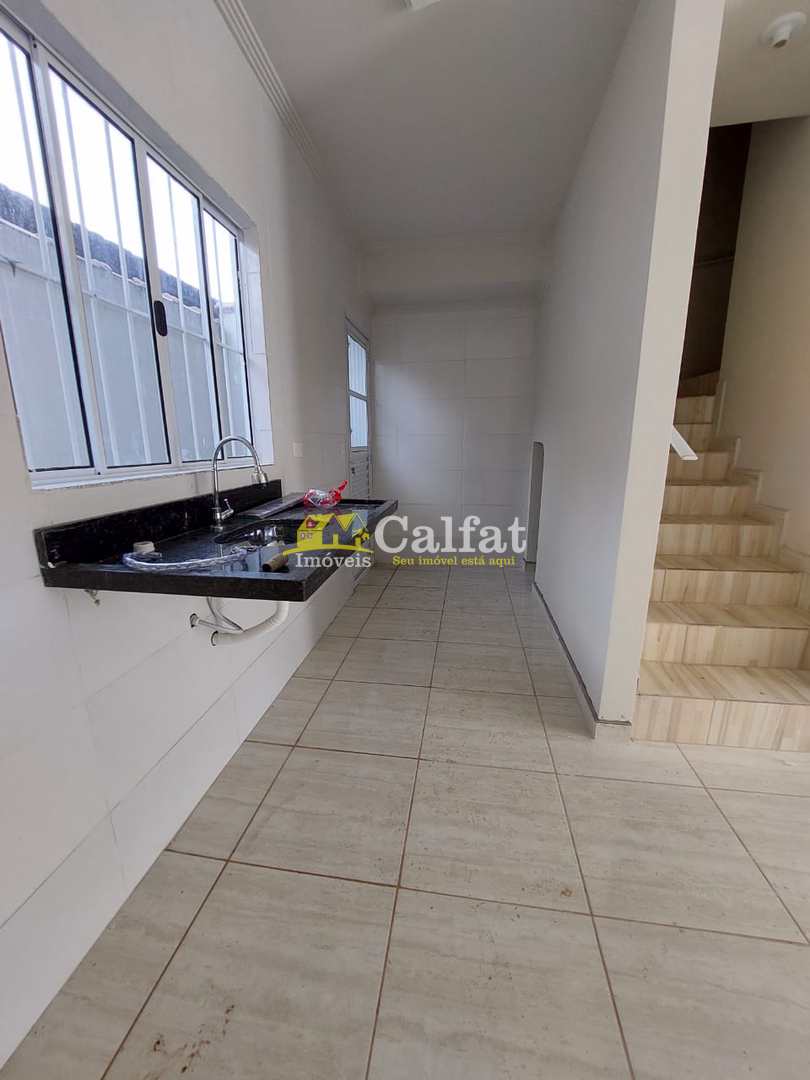 Sobrado à venda com 2 quartos, 74m² - Foto 6