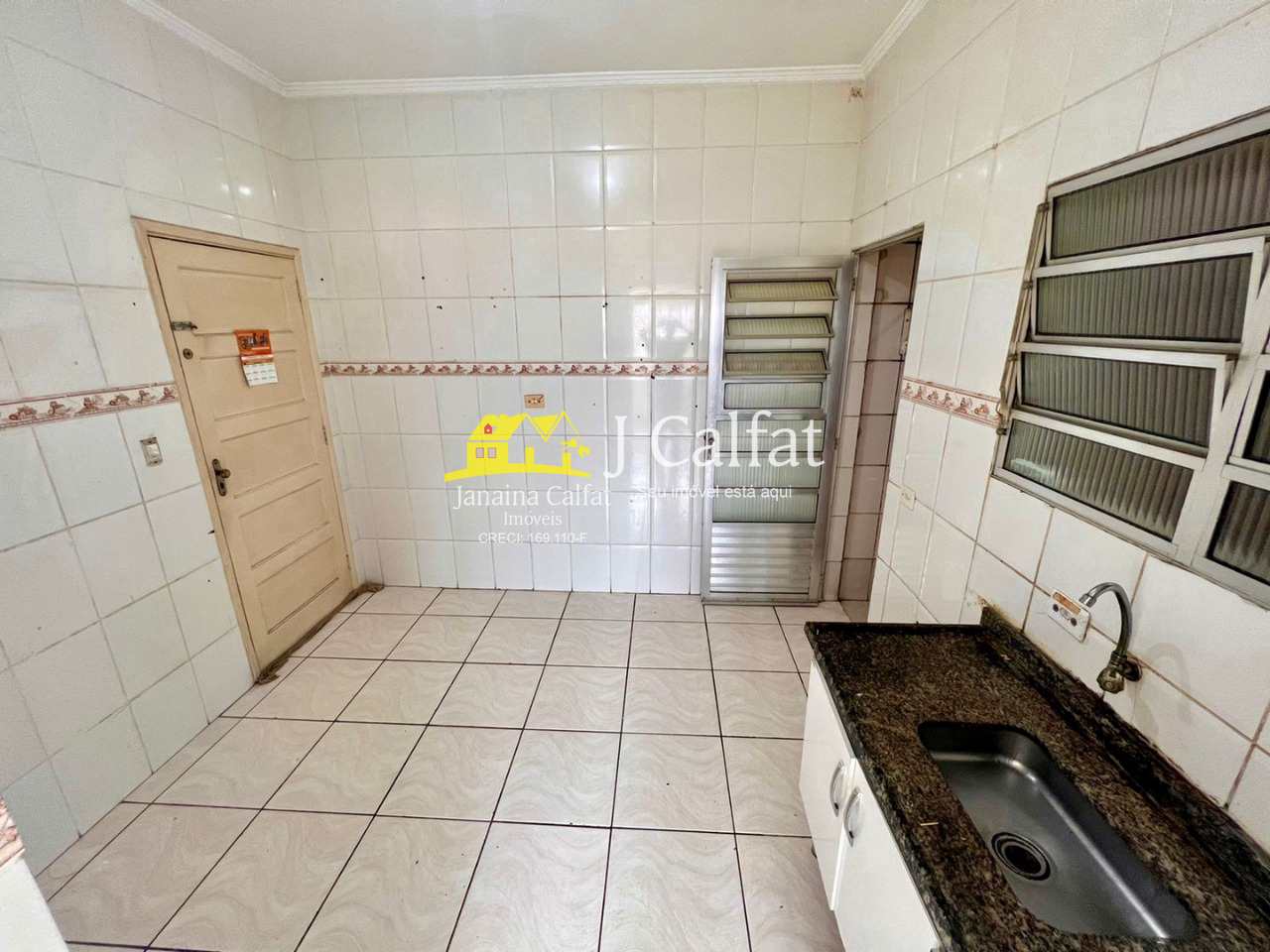 Apartamento à venda com 2 quartos, 77m² - Foto 5