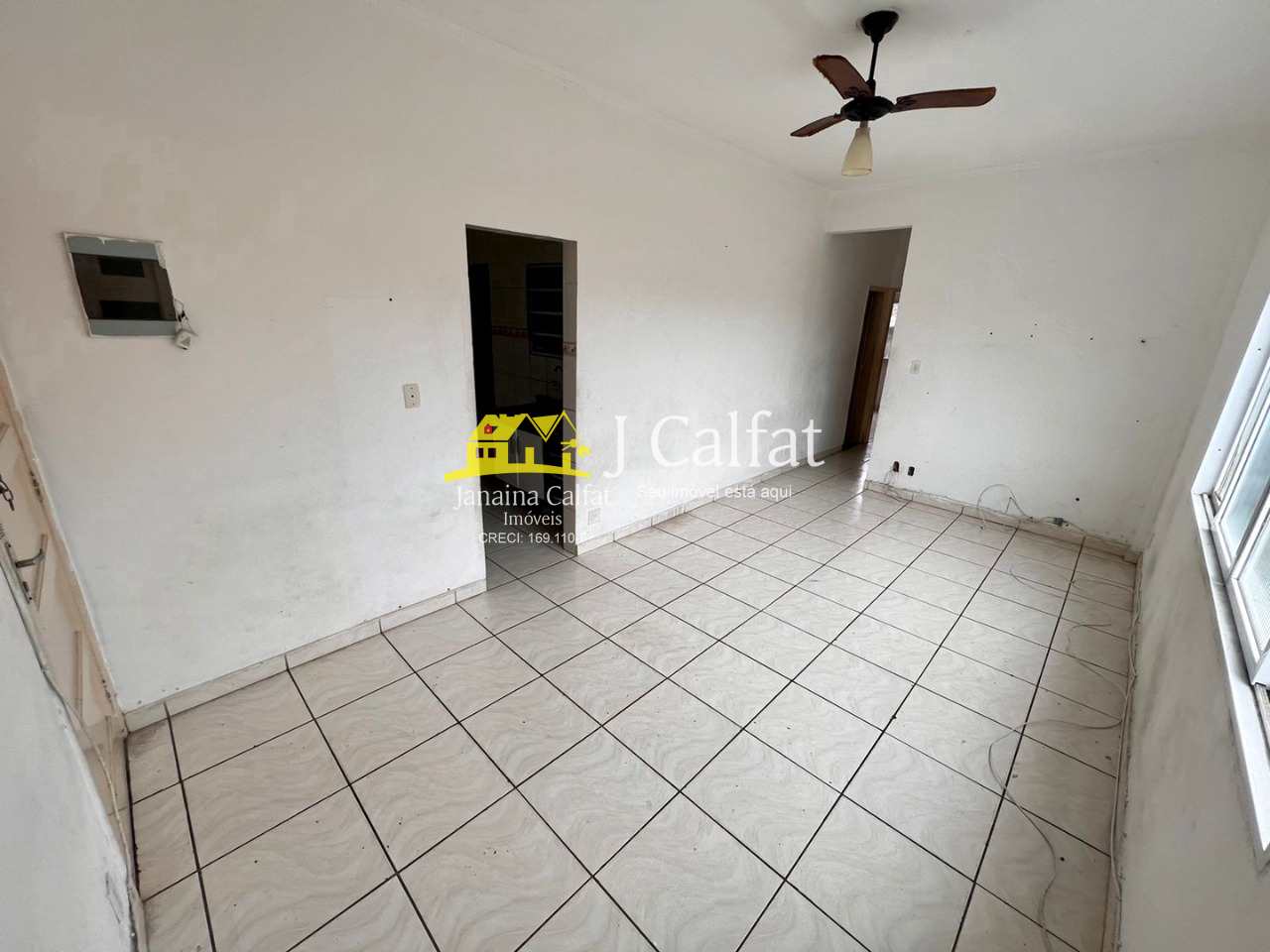 Apartamento à venda com 2 quartos, 77m² - Foto 1