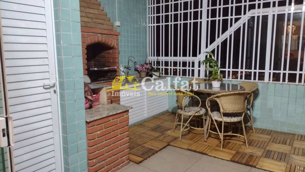 Apartamento à venda com 3 quartos, 231m² - Foto 12