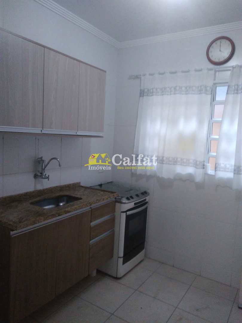 Sobrado à venda com 2 quartos, 55m² - Foto 4