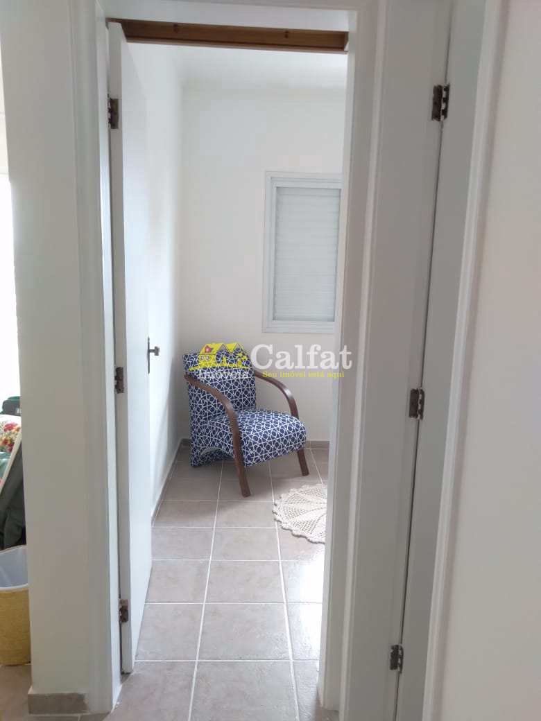 Apartamento à venda com 1 quarto, 42m² - Foto 11