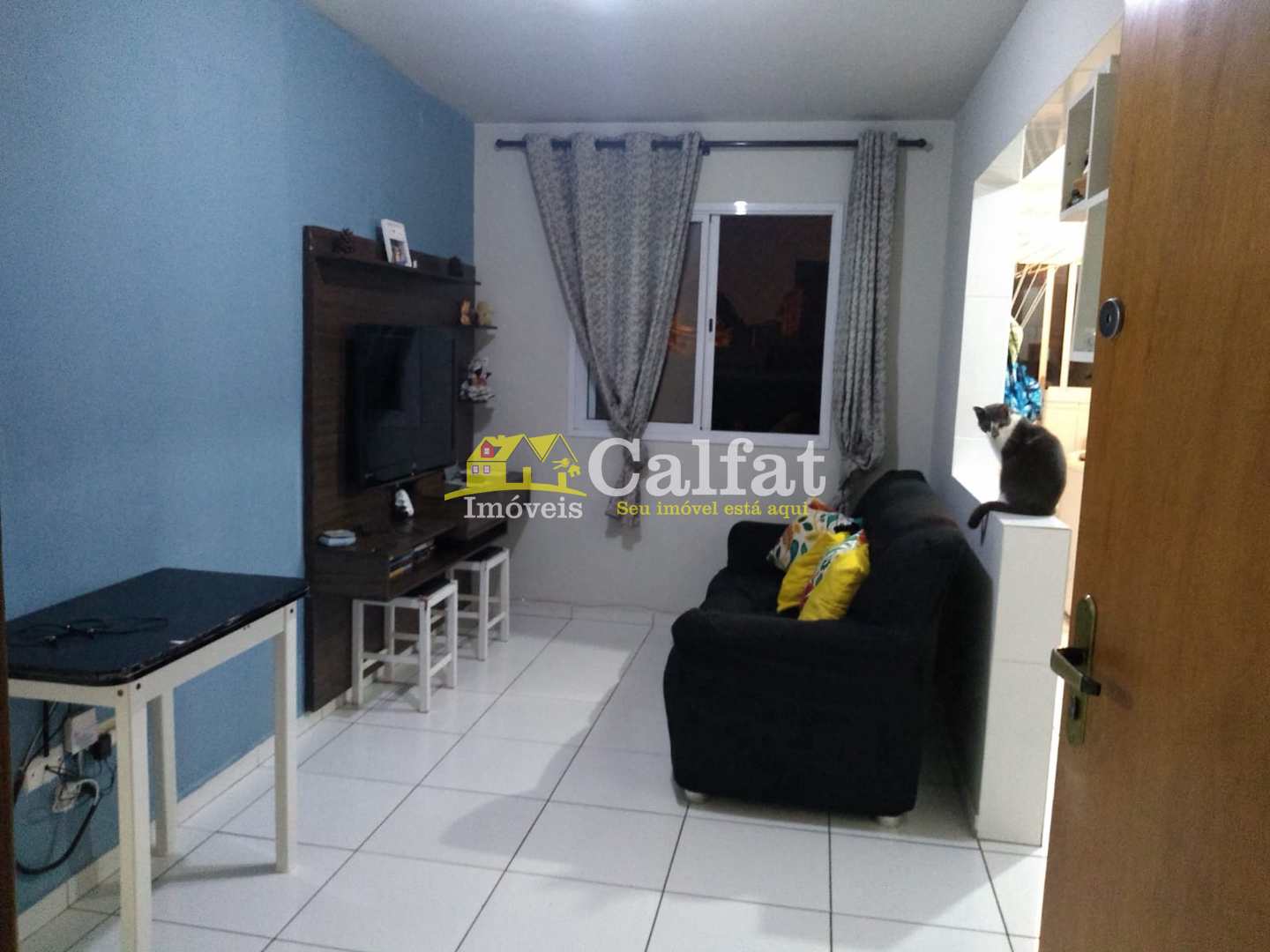 Apartamento à venda com 2 quartos, 68m² - Foto 2