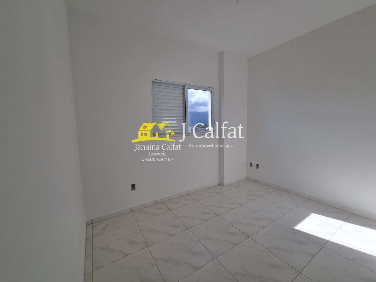 Apartamento à venda com 2 quartos, 52m² - Foto 2