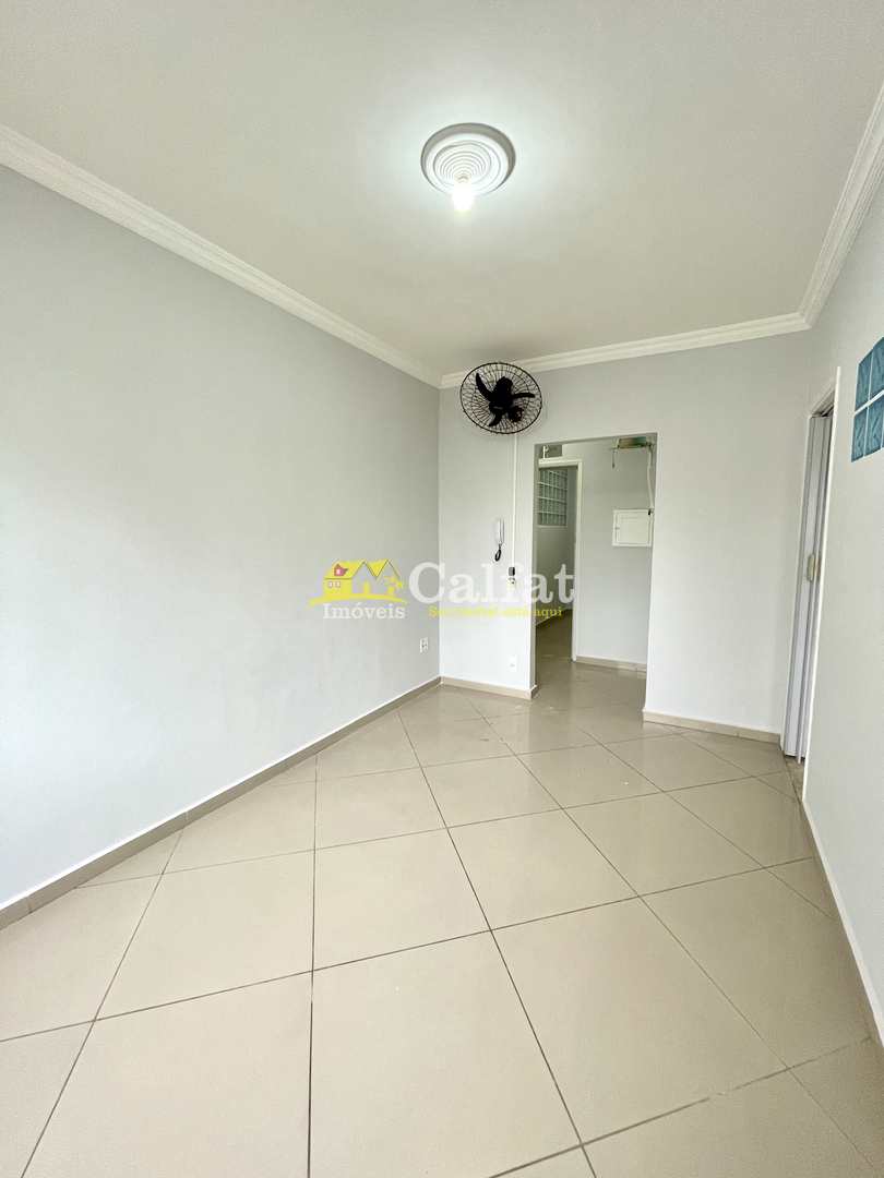 Apartamento à venda com 2 quartos, 75m² - Foto 4