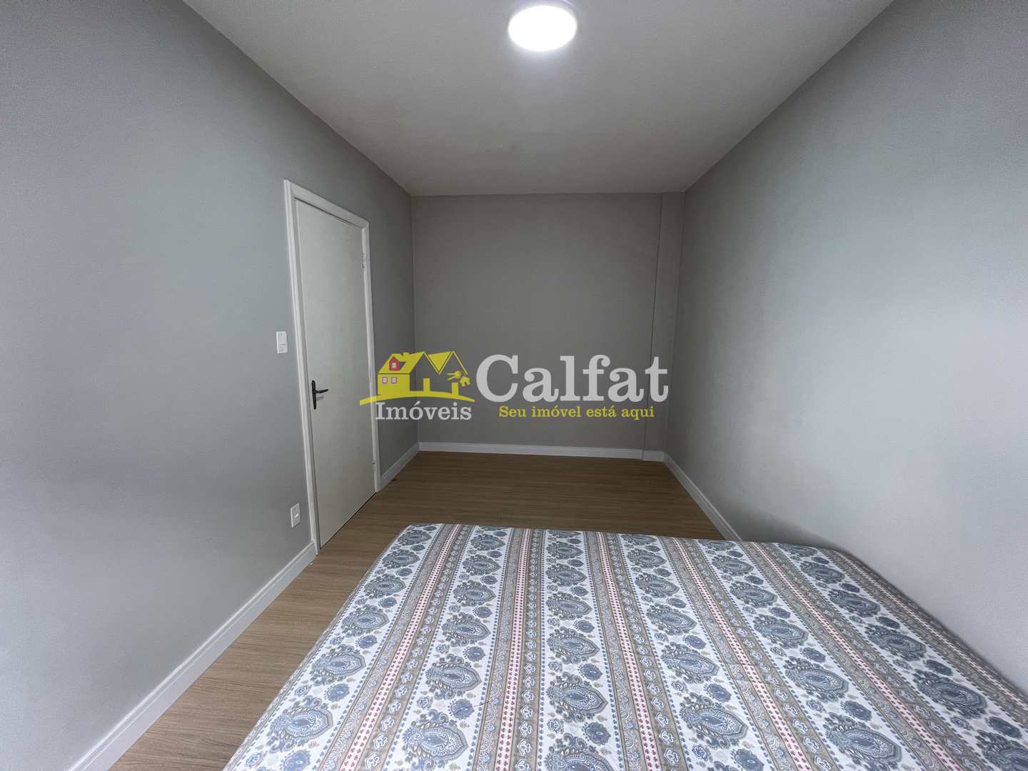 Apartamento à venda com 2 quartos, 75m² - Foto 21