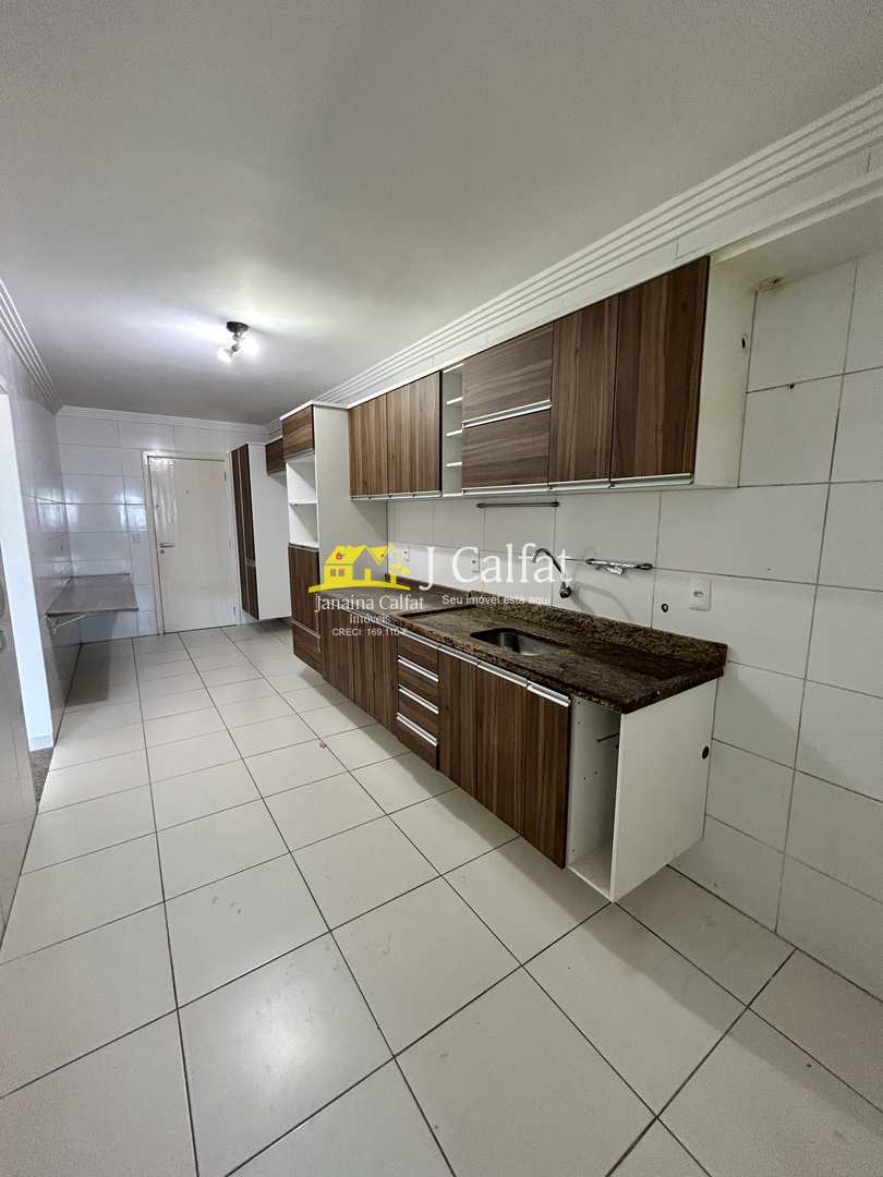 Apartamento à venda com 4 quartos, 157m² - Foto 12