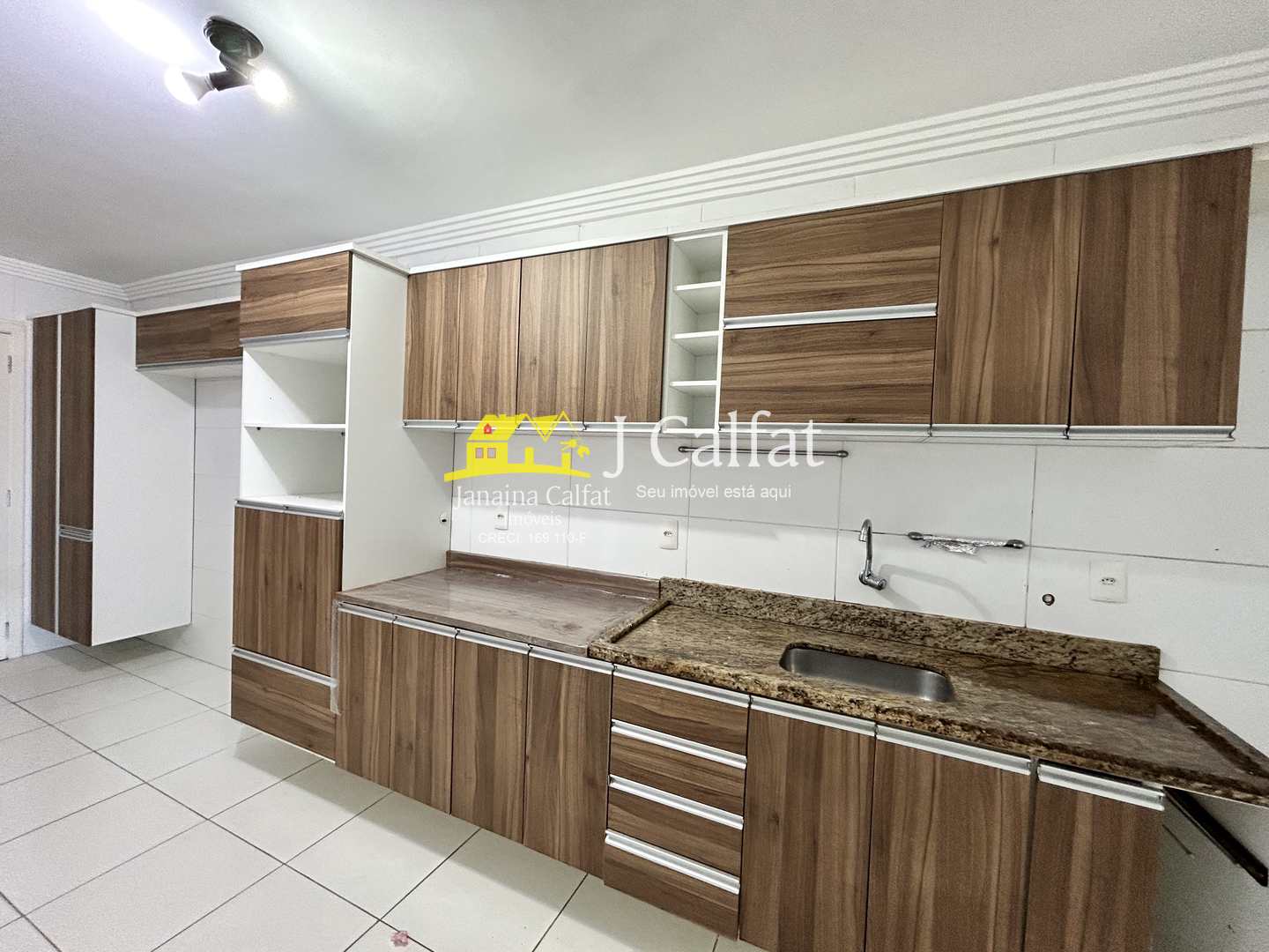 Apartamento à venda com 4 quartos, 157m² - Foto 13