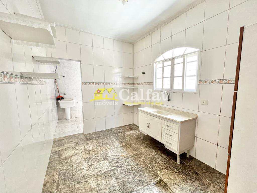 Casa à venda com 3 quartos, 175m² - Foto 3