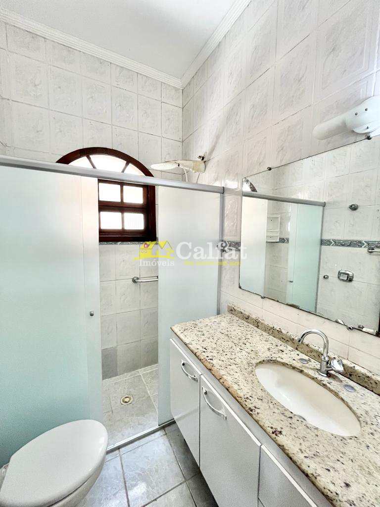 Casa à venda com 3 quartos, 175m² - Foto 4