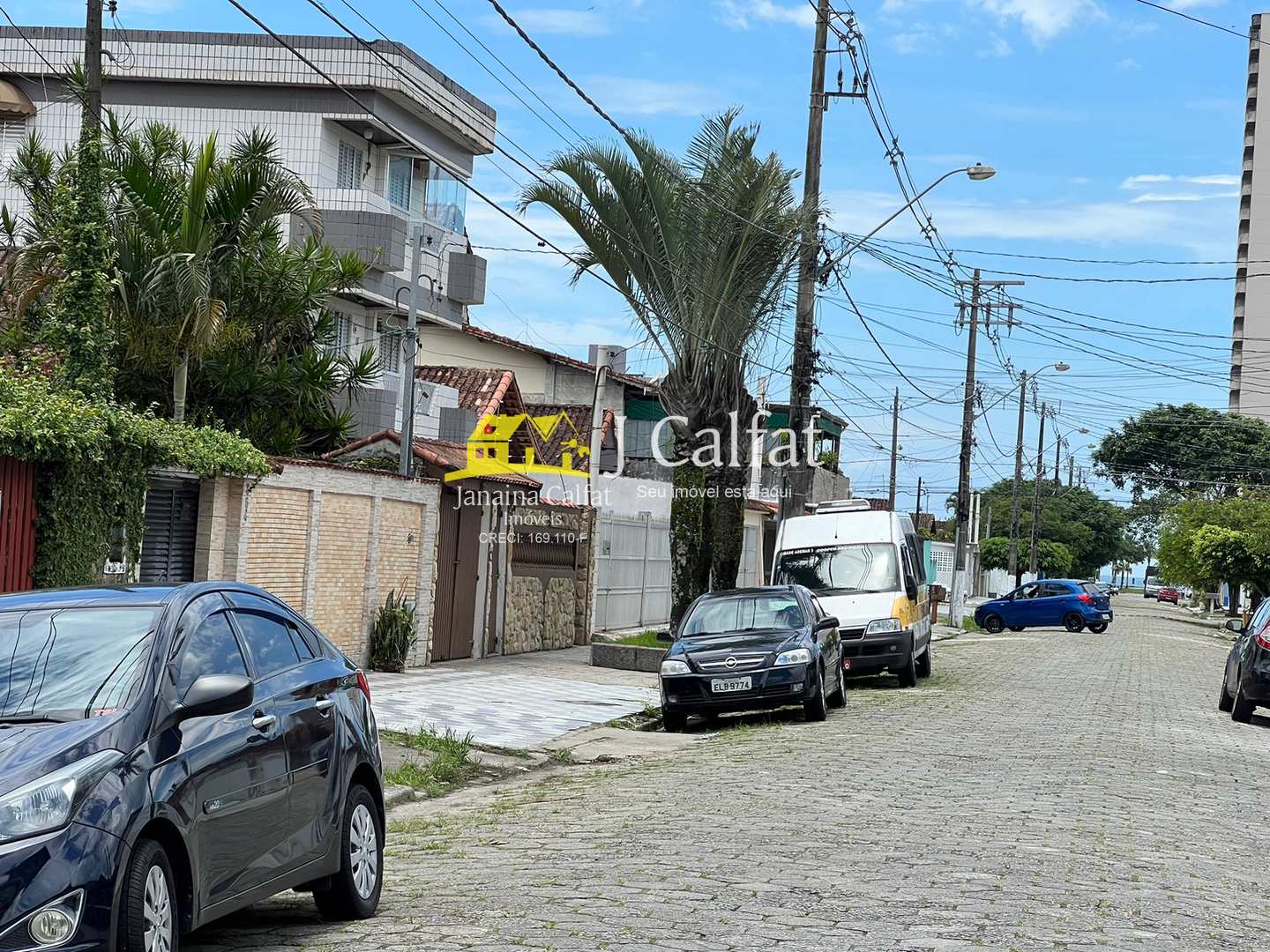 Casa à venda com 5 quartos, 200m² - Foto 26