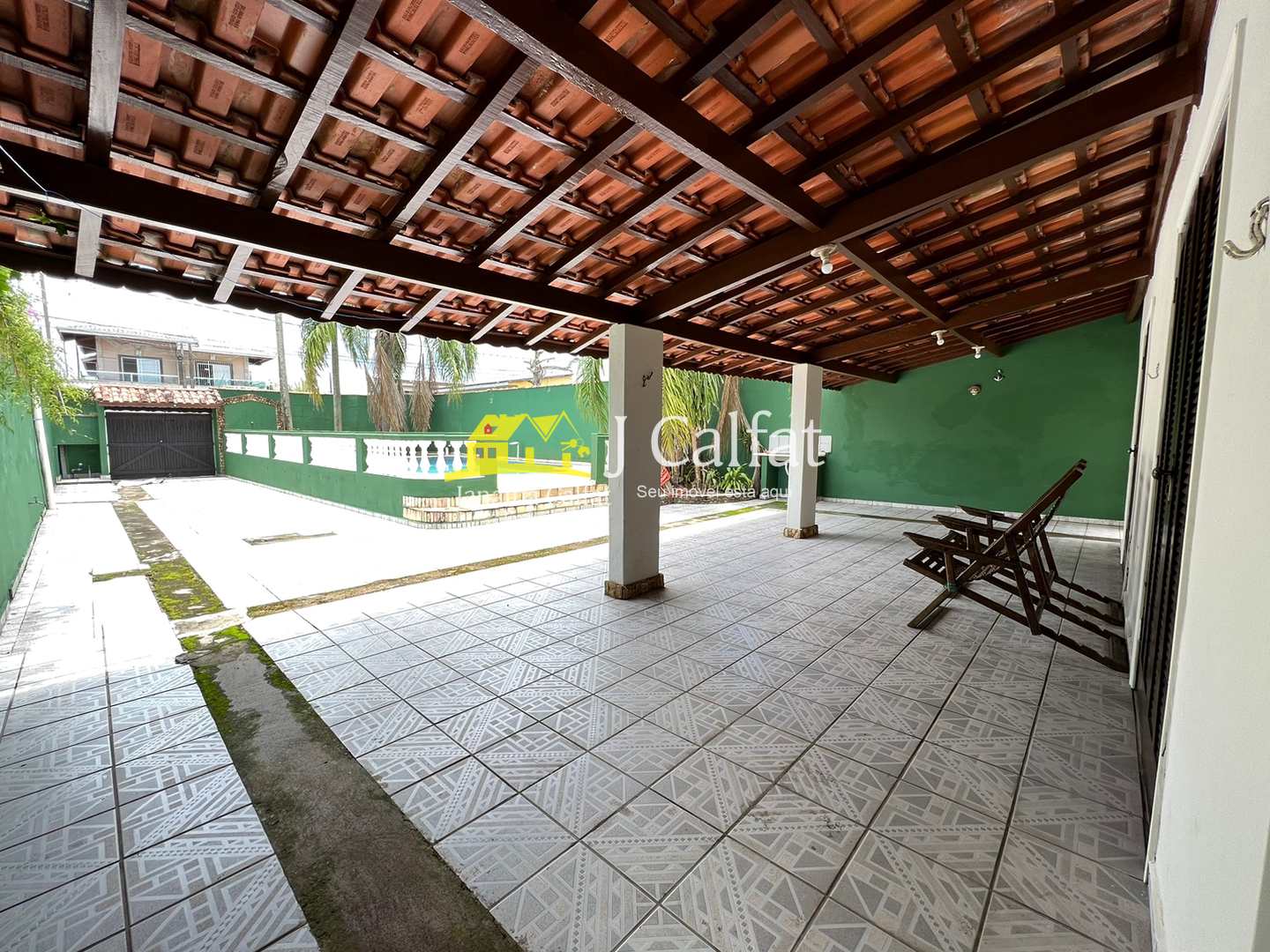 Casa à venda com 5 quartos, 200m² - Foto 8