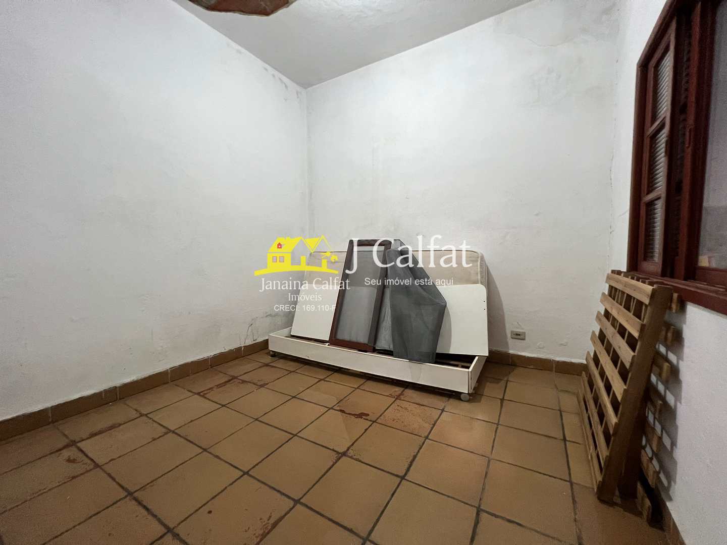 Casa à venda com 5 quartos, 200m² - Foto 24