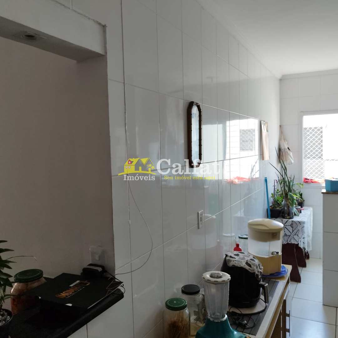 Apartamento à venda com 2 quartos, 70m² - Foto 8