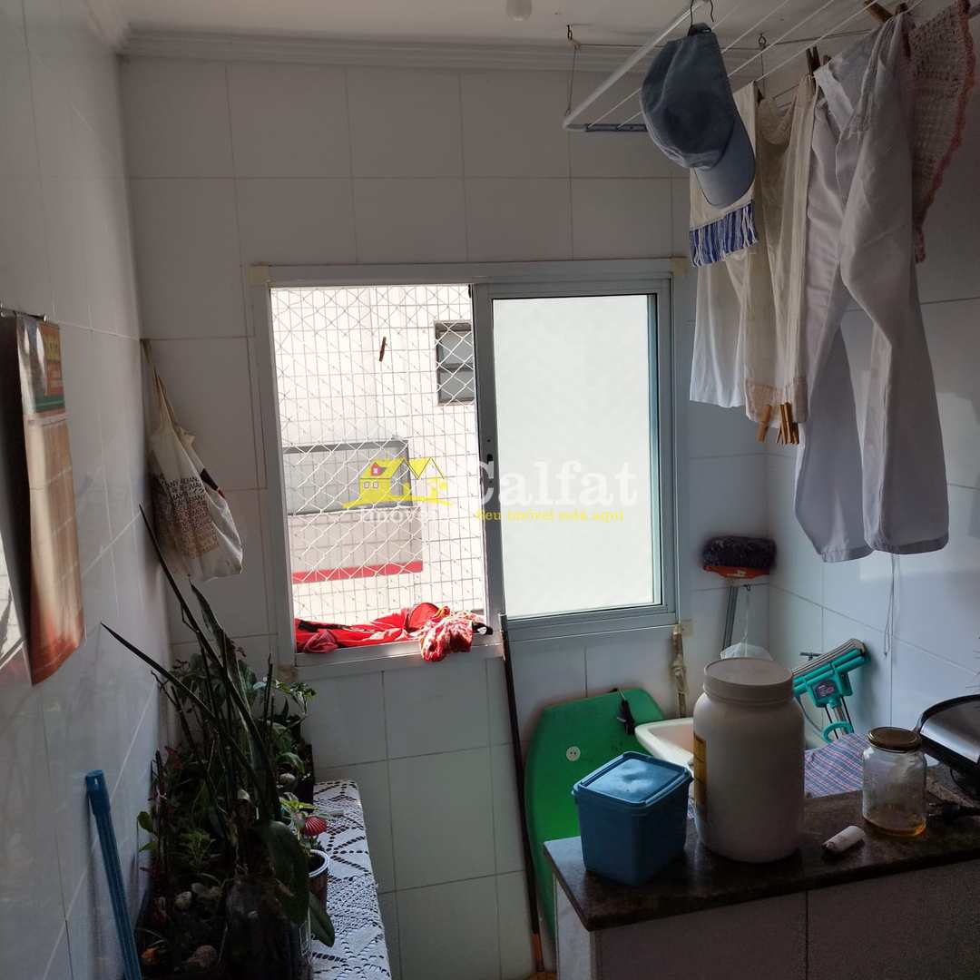 Apartamento à venda com 2 quartos, 70m² - Foto 9