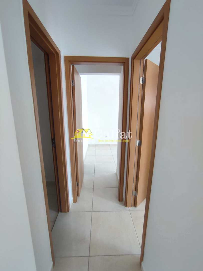 Apartamento à venda com 2 quartos, 70m² - Foto 11