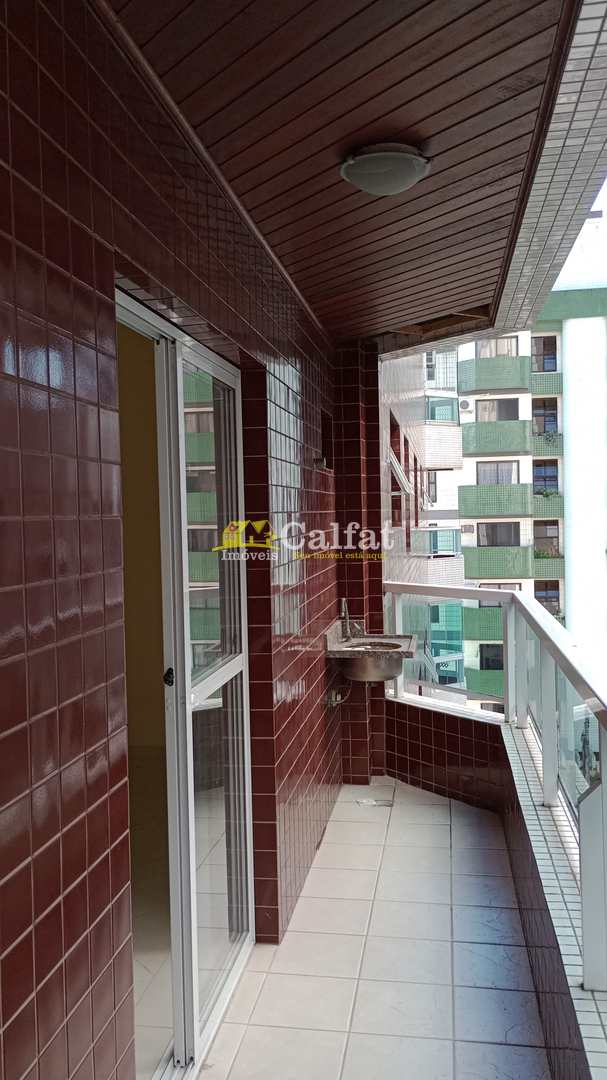 Apartamento à venda com 2 quartos, 82m² - Foto 3