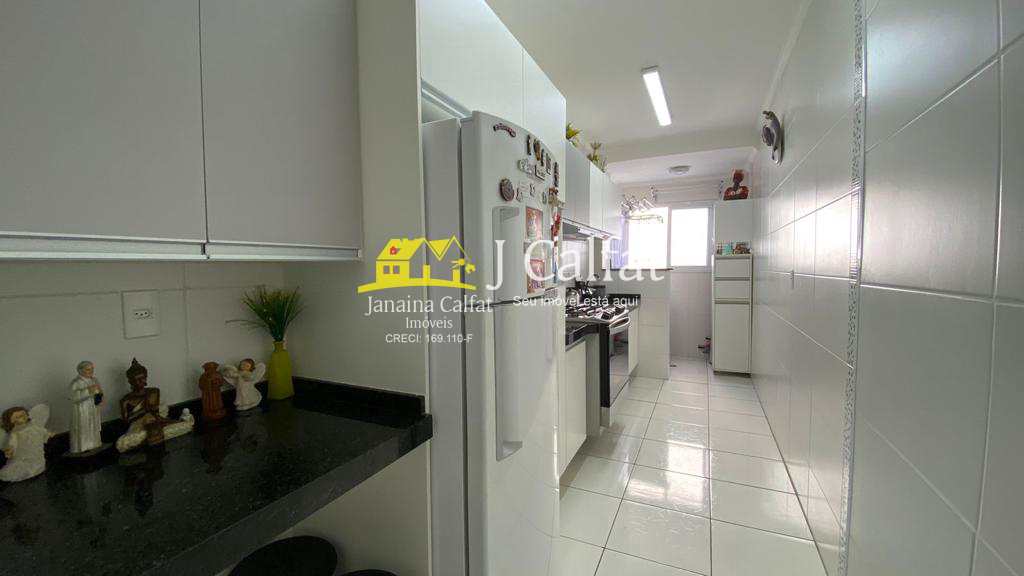 Apartamento à venda com 2 quartos, 77m² - Foto 11