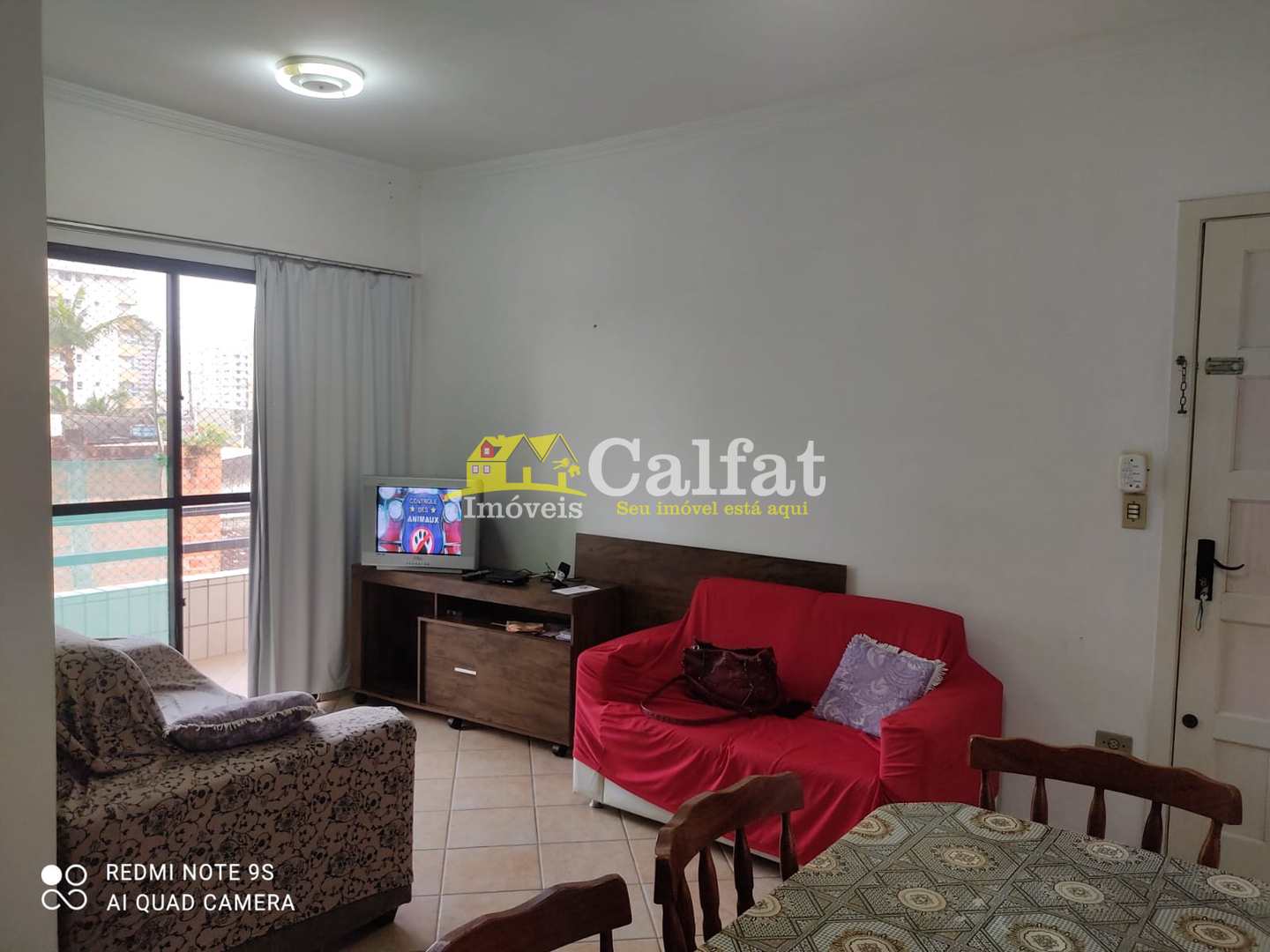 Apartamento à venda com 2 quartos, 65m² - Foto 2