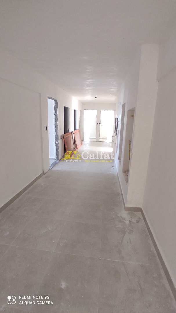 Apartamento à venda com 2 quartos, 75m² - Foto 3