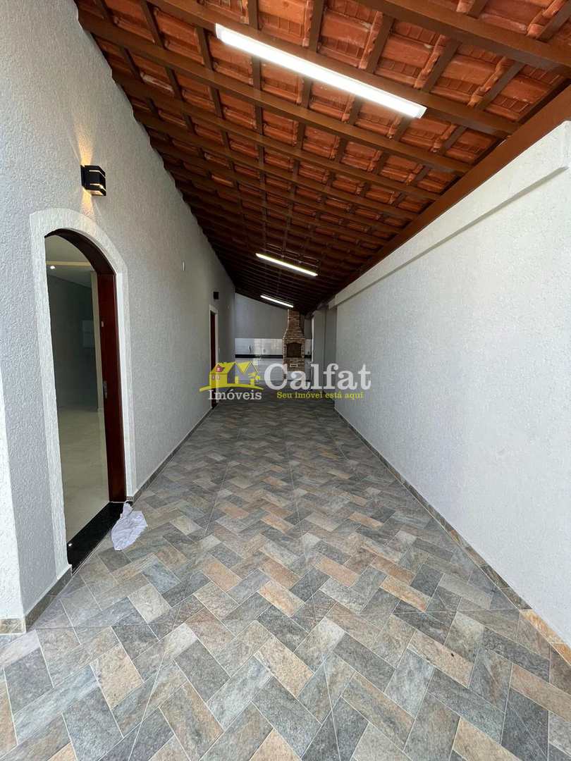 Casa à venda com 2 quartos, 90m² - Foto 13