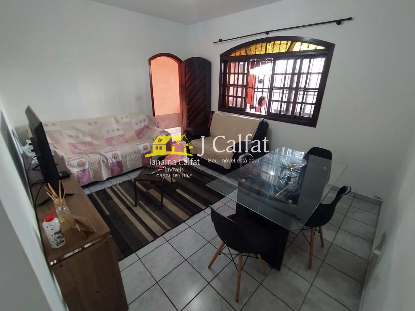 Casa à venda com 2 quartos, 88m² - Foto 2