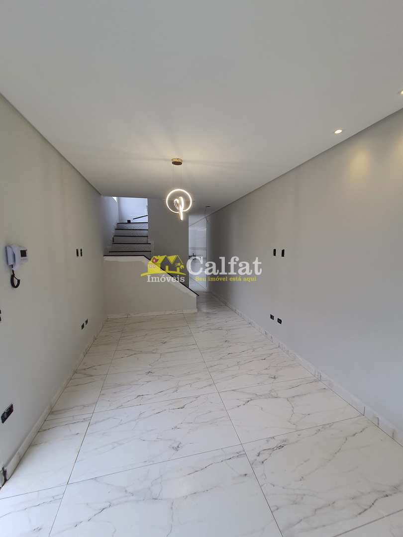 Sobrado à venda com 2 quartos, 104m² - Foto 3