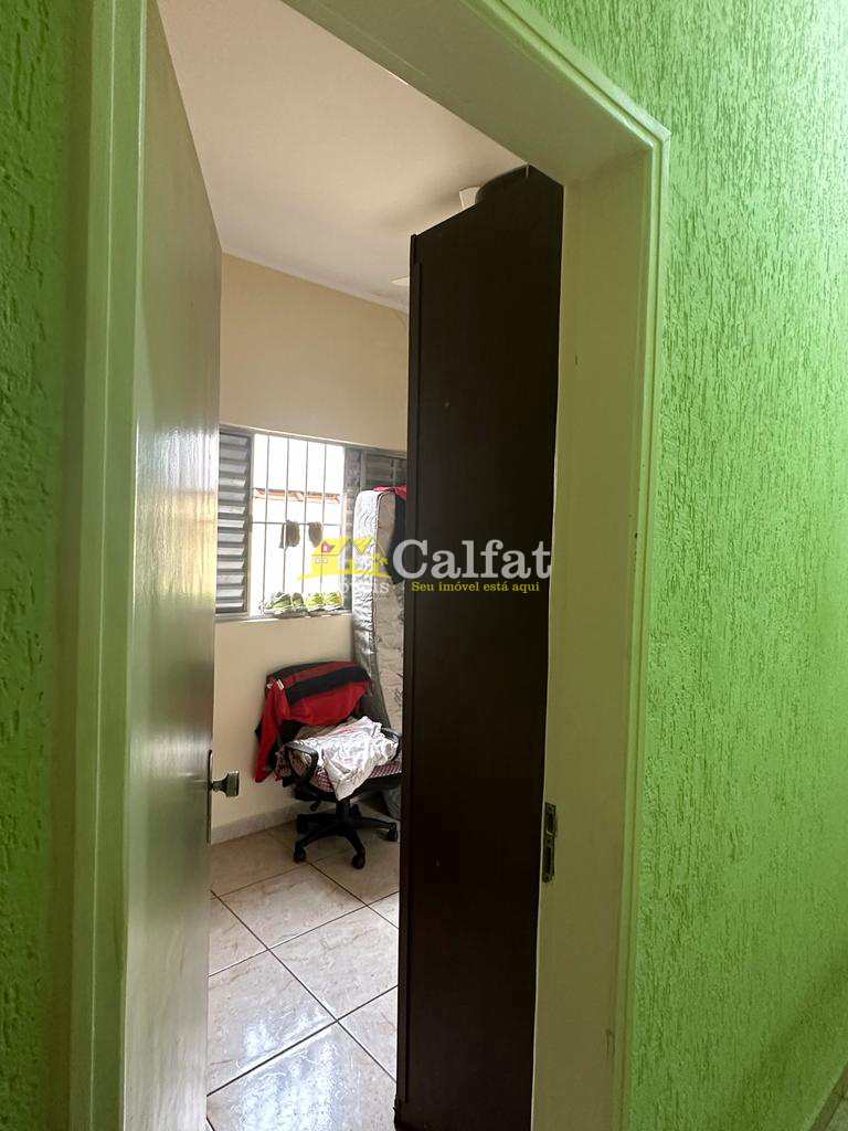 Casa à venda com 2 quartos, 112m² - Foto 9