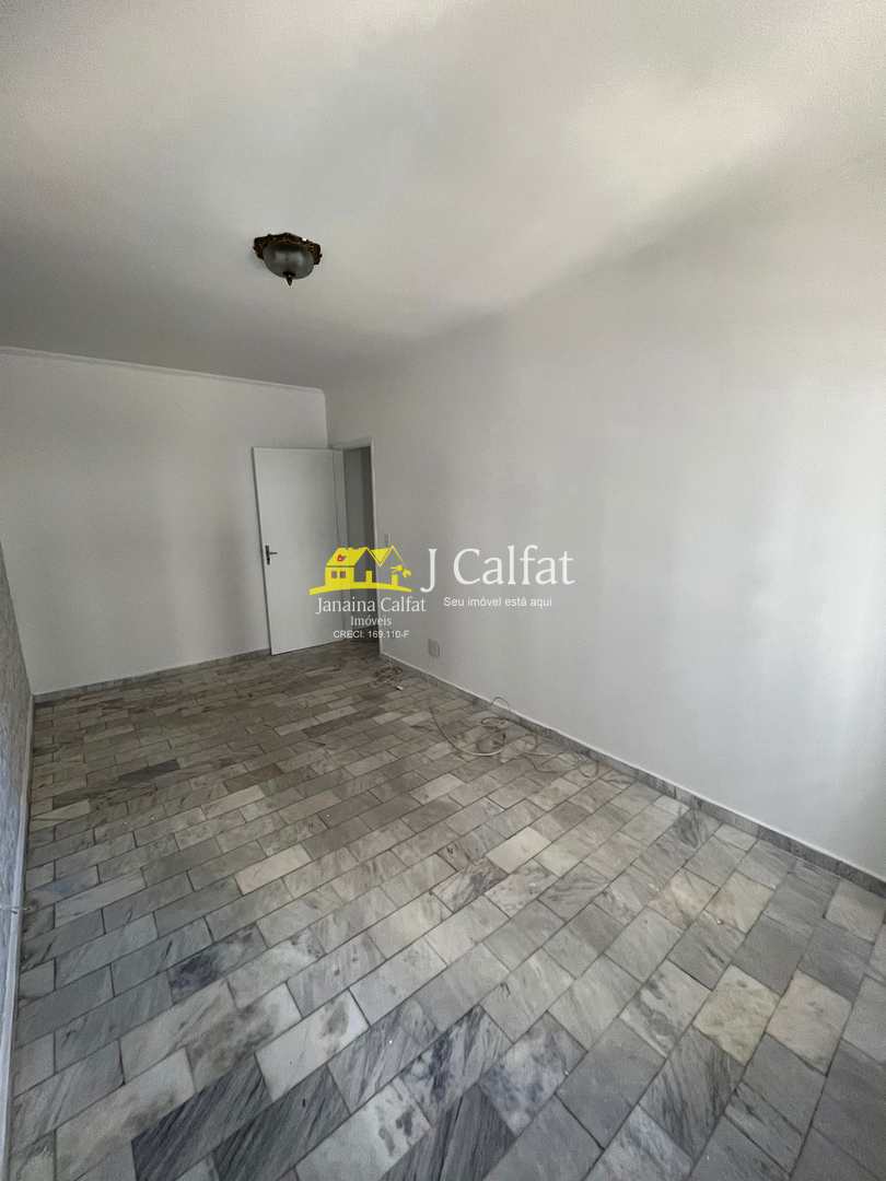 Apartamento à venda com 2 quartos, 70m² - Foto 13