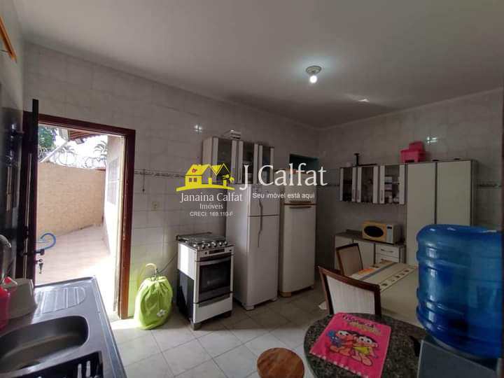 Casa à venda com 2 quartos, 64m² - Foto 10