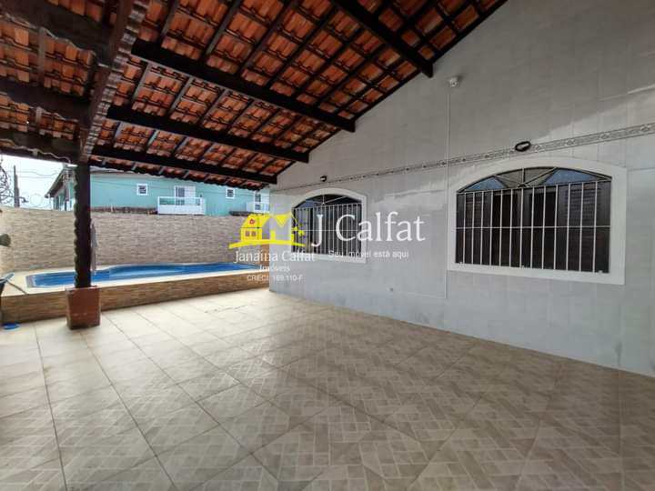 Casa à venda com 2 quartos, 64m² - Foto 3