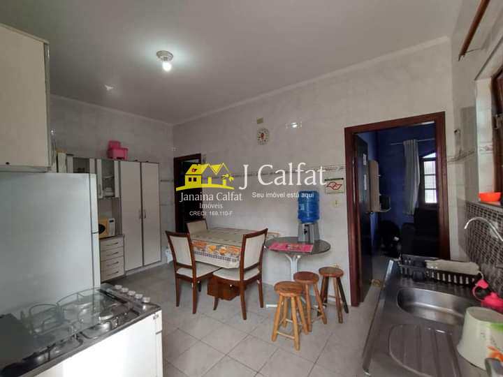 Casa à venda com 2 quartos, 64m² - Foto 11