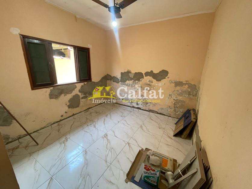 Casa à venda com 2 quartos, 80m² - Foto 5