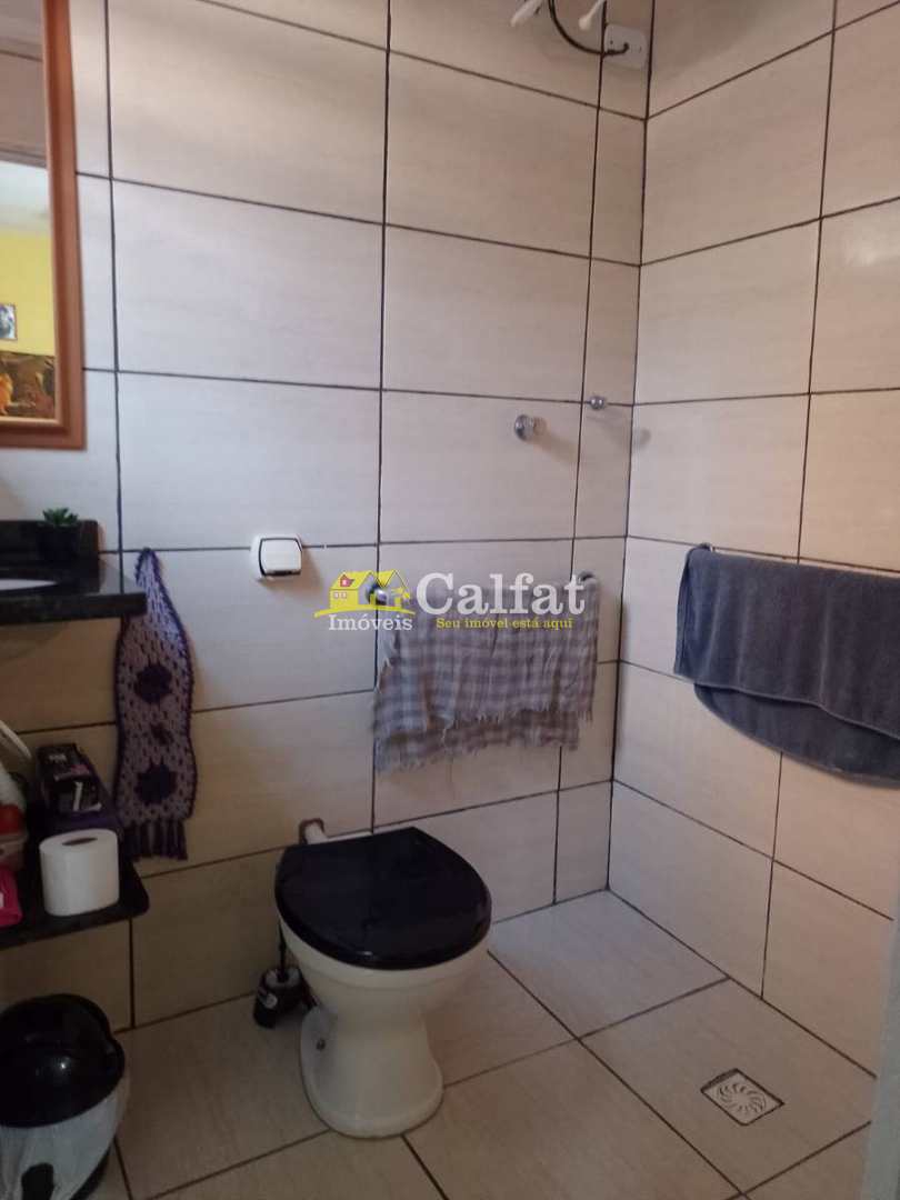 Casa à venda com 3 quartos, 70m² - Foto 14