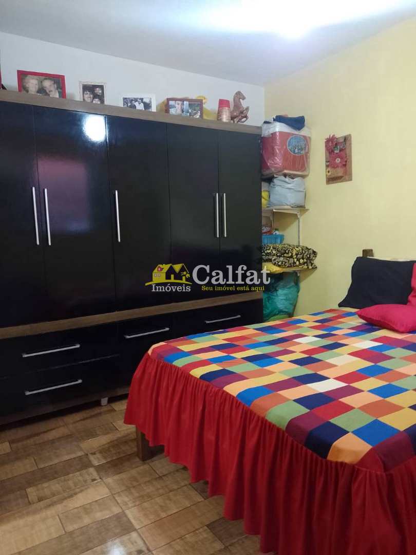 Casa à venda com 3 quartos, 70m² - Foto 15