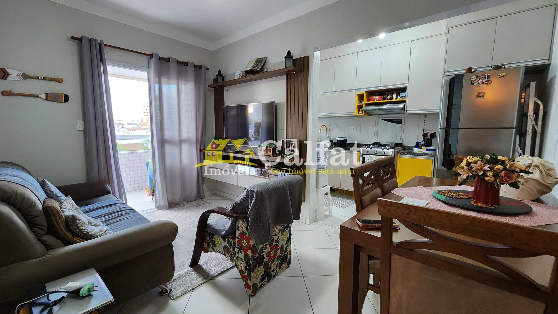 Apartamento à venda com 2 quartos, 59m² - Foto 2