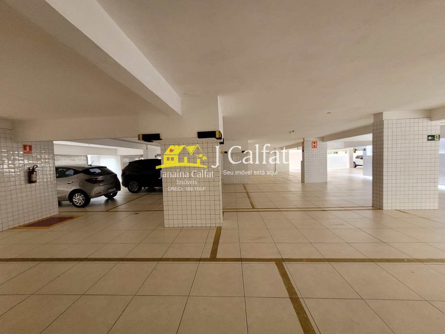 Apartamento à venda com 2 quartos, 65m² - Foto 24