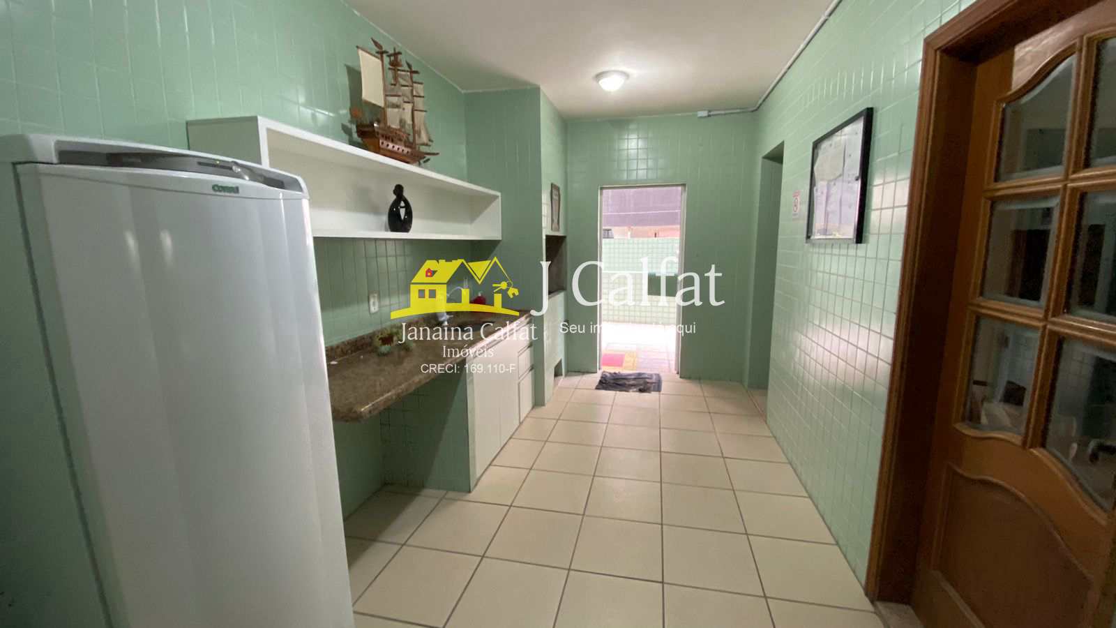 Apartamento à venda com 2 quartos, 75m² - Foto 20