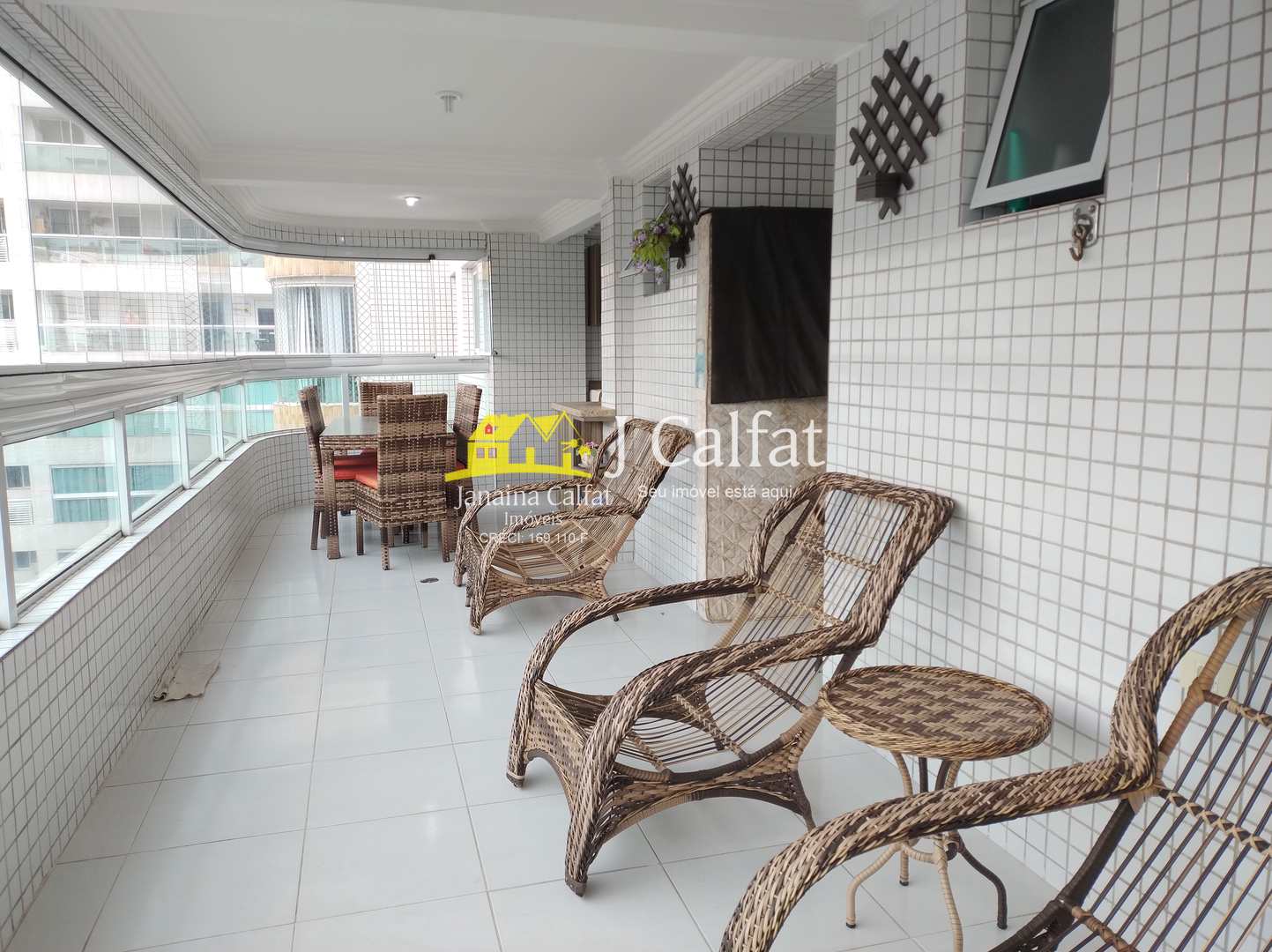 Apartamento para alugar com 2 quartos, 110m² - Foto 4