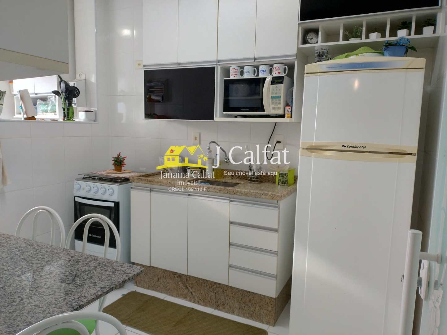 Apartamento para alugar com 2 quartos, 110m² - Foto 11