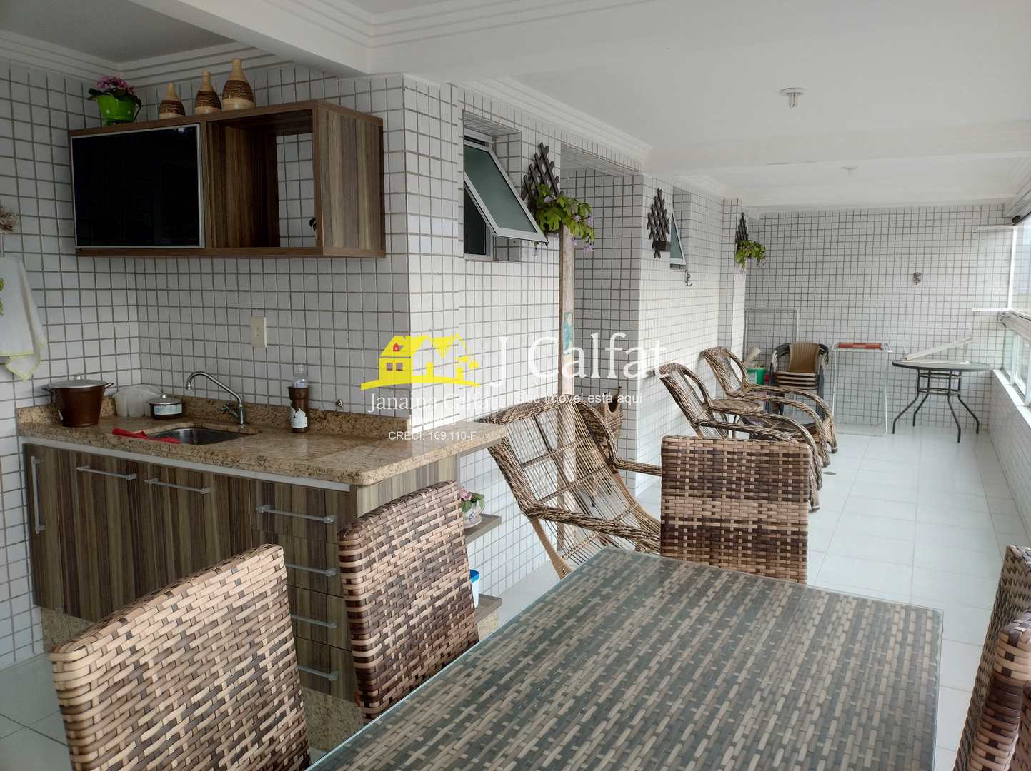 Apartamento para alugar com 2 quartos, 110m² - Foto 2