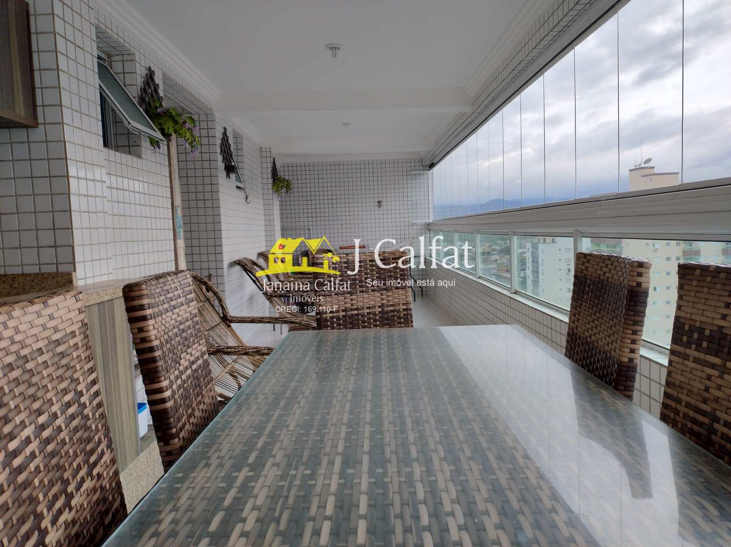 Apartamento para alugar com 2 quartos, 110m² - Foto 3